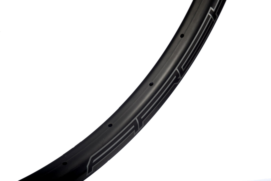 Arch CB7 Rim