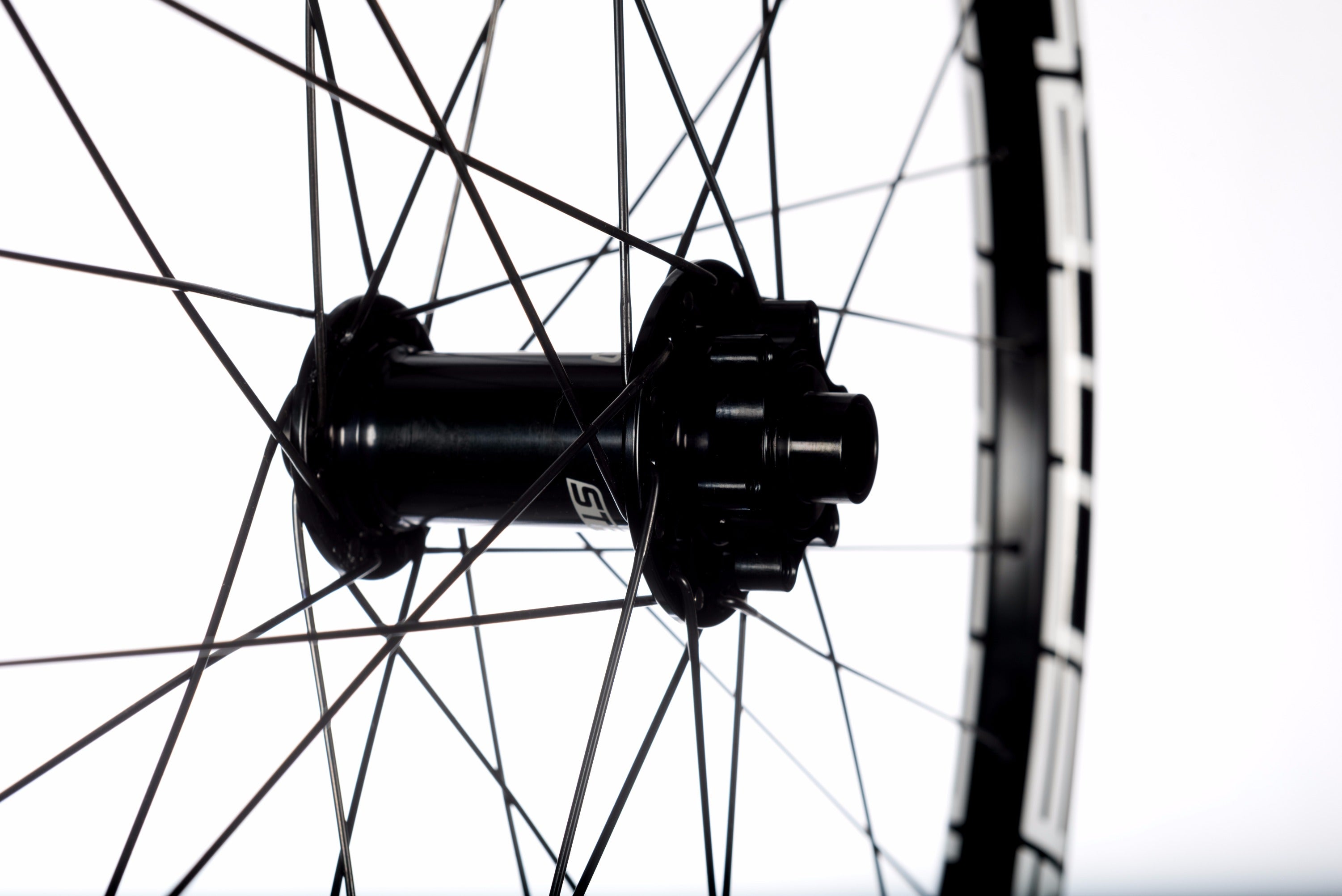 無料クーポン配布 アプリ Sentry MK3 Wheelset – Stan's パーツ